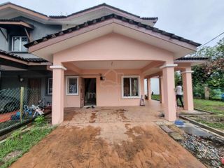 (Category: ) located in . Submitted by nazrinhakimin (Listing ID 1445224308, Image 1). Description: .