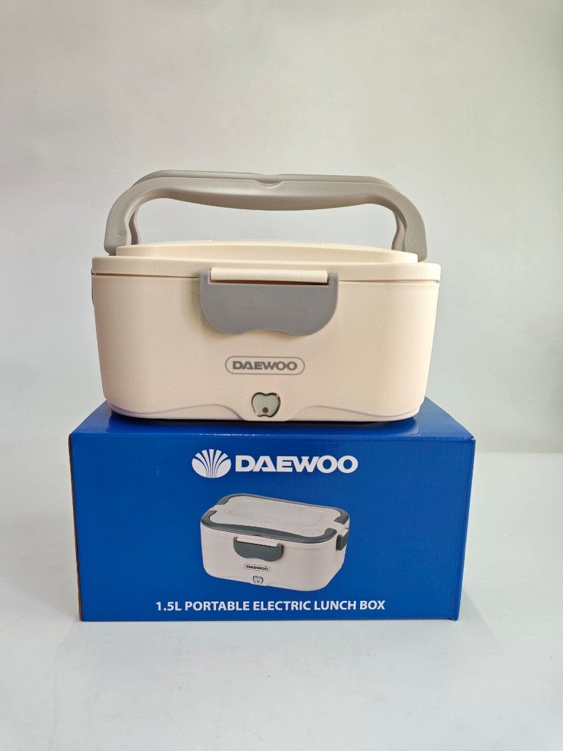 DAEWOO 1.5L Portable Electric Lunch Box (Category: Food Organization & Storage) located in Quezon City. Submitted by tanramoni (Listing ID 1456846190, Image 1). Description: .