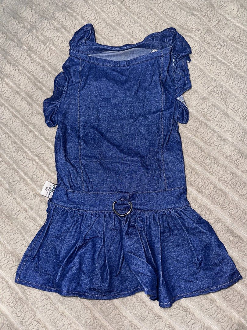 Denim Dress for Medium-Large Dogs (Category: Homes & Other Pet Accessories) located in Manila. Submitted by jassified.declutter (Listing ID 1456921153, Image 1). Description: LIGHTLY USED by chow chow.