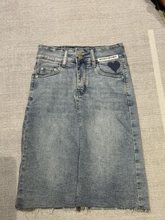 (Category: ) located in . Submitted by mitchluck (Listing ID 1456900795, Image 1). Description: .