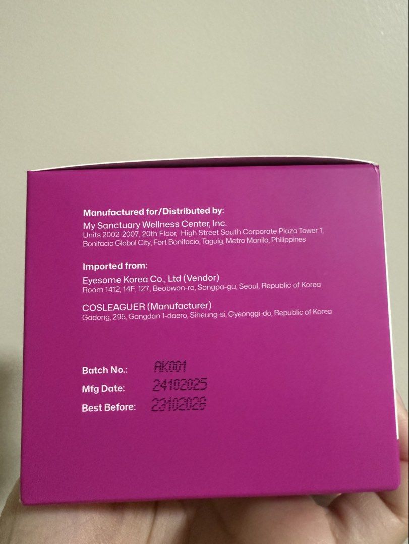 Dermax Nanowhite Whitening Toner Pad (Category: Face Care) located in Quezon City. Submitted by jfr18 (Listing ID 1456949699, Image 3). Description: .