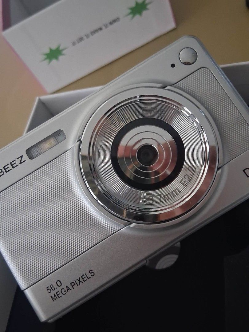 Digital Camera (Category: Cameras) located in Manila. Submitted by luckyrabbit.6c9d22 (Listing ID 1456863401, Image 2). Description: Digital Camera | KiTBEEZ KC-2 Classic Brand: KiTBEEZ Price: ₽900 (nego to 750) Color: Silver Condition: Used - Good * Takes photos/videos normally * May mga onting scratches from use pero hindi naman nakaka affect sa performance * Battery included pero loose Other inclusion: Charger Cable Hand Strap Manual .