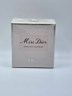 （分類：）位於 。 由 perfumeshere.com 提交（商品編號 1456887290，圖片 1）。簡介： 。