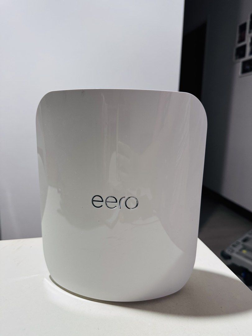 Eero Max 7 (Category: Networking) located in Singapore. Submitted by syyyyyccc (Listing ID 1456889865, Image 1). Description: *Comes with power adapter and lan cable *Without box *Self collection at Boon Lay Ave .