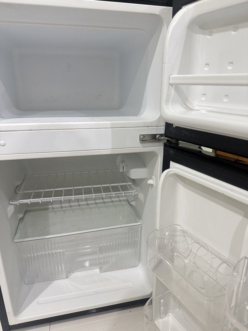 Fujidenzo Two Door Personal Refrigerator (Titanium) (Category: Refrigerators and Freezers) located in Cainta. Submitted by deniellelim (Listing ID 1456816465, Image 3). Description: Fujidenzo Two Door Personal Refrigerator (Titanium) 3.5 cu. ft. No technical issues ₱7.5k Pickup: Cainta Rizal 📩 PM me if interested.