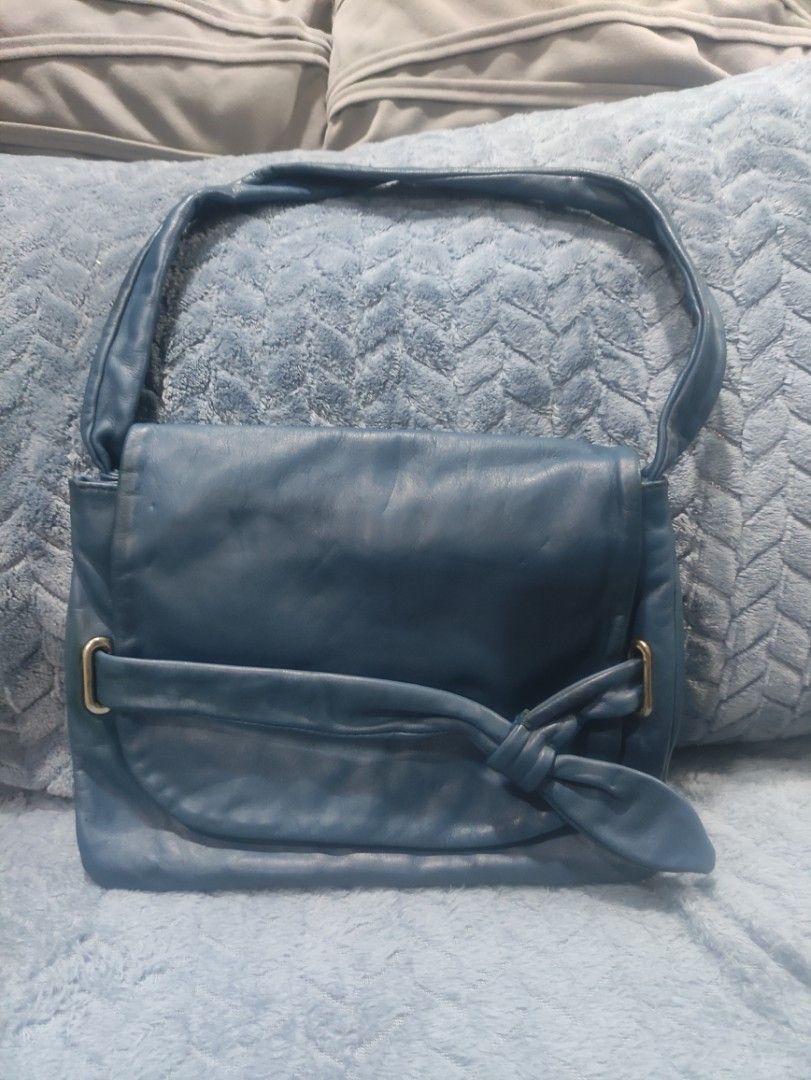 Furla Blue Leather Crossbody Bag (Category: Luxury Bags & Wallets) located in Cainta. Submitted by luxesparkle (Listing ID 1456951375, Image 1). Description: Authentic Furla Bag U.S bought .