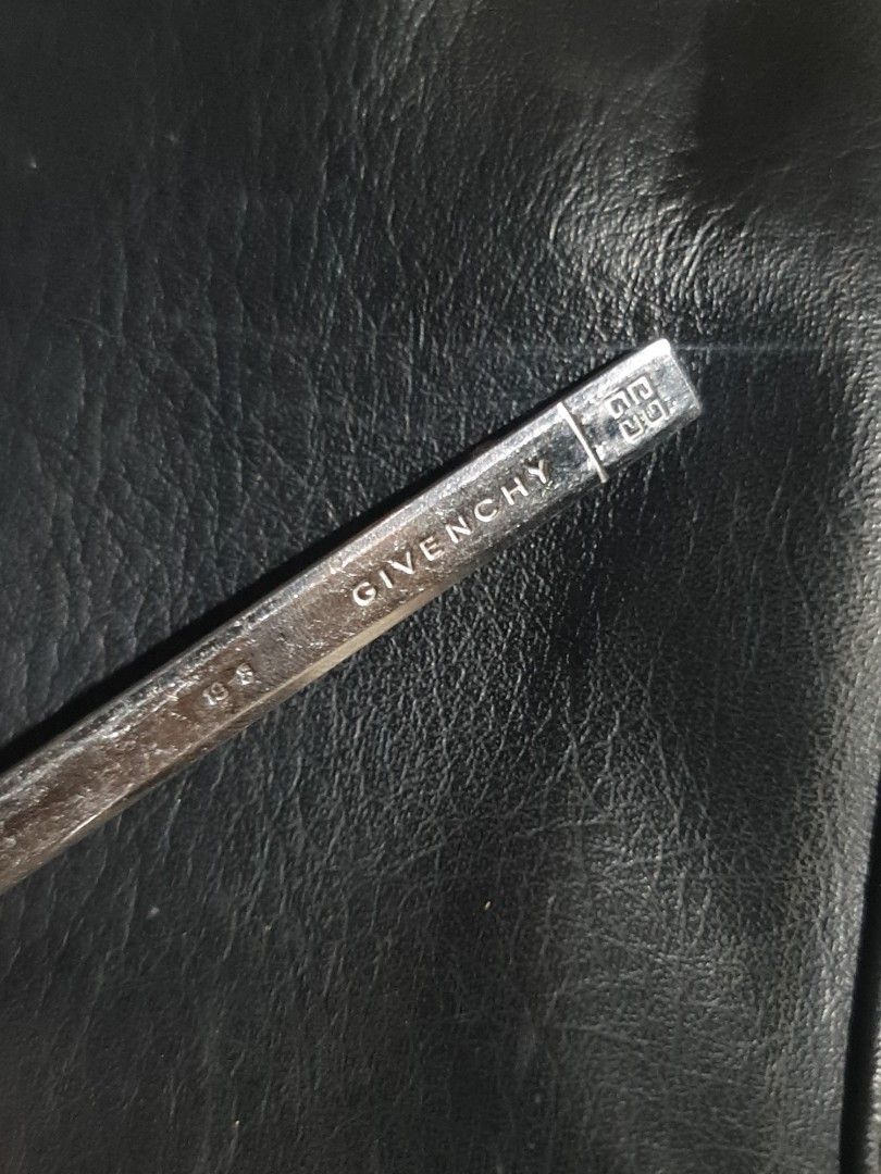 FREE Givenchy Teaspoon (Category: Dinnerware & Cutlery) located in Pulilan. Submitted by shane_malik (Listing ID 1456811078, Image 1). Description: FREE FOR ANY 200 PESOS ABOVE WORTH OF PURCHASE FROM MY LISTING DECLUTTERING SALE - 150 Givenchy Silver Spoon - Vintage Givenchy spoon - Silver tone finish - Features Givenchy logo and stamped numbers on handle - Unique collectible or decorative piece can ship via lalamove, shipping fee must be shoulde