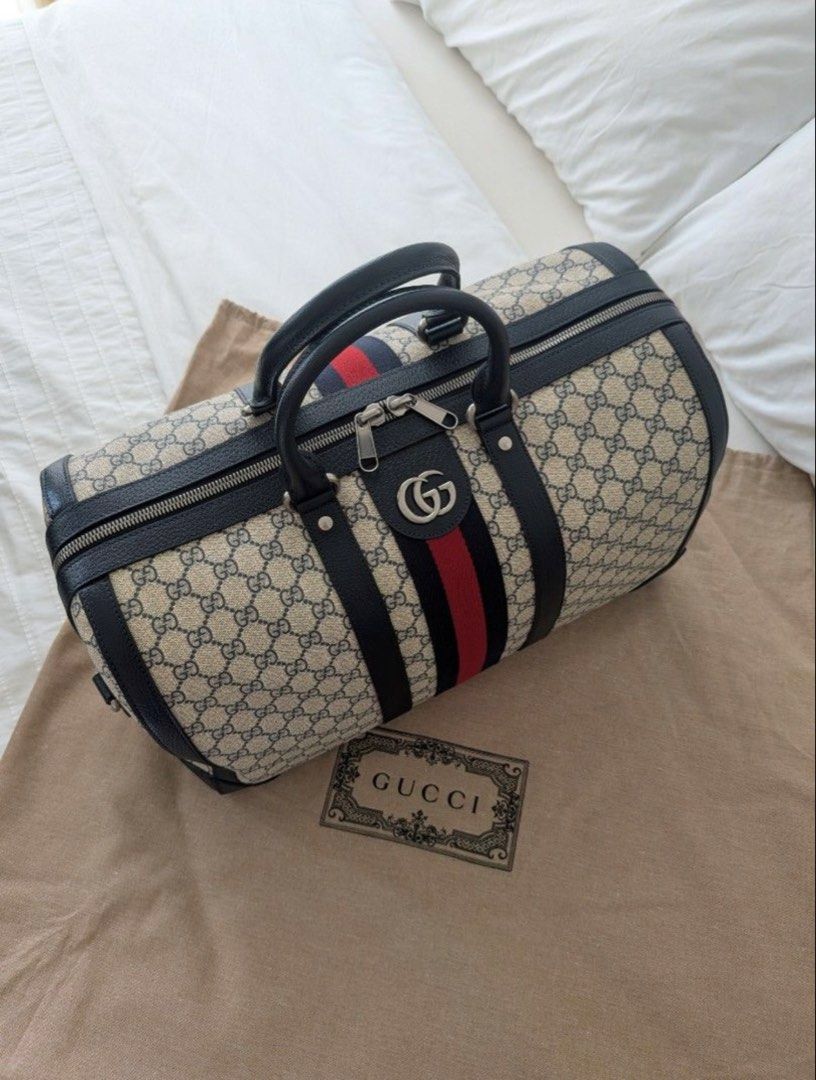 Gucci Savoy Duffle Bag (medium) (Category: Luxury Bags & Wallets) located in Las Pinas. Submitted by jmxhobbies (Listing ID 1456953967, Image 1). Description: Selling my brand new Gucci Savoy Duffle Bag (medium) Complete set Adjustable shoulder strap Detachable key holder and lock Dust Bag Price is firm Payment: Bank Transfer GCash Price is fixed Delivery: Lalamove Grab.