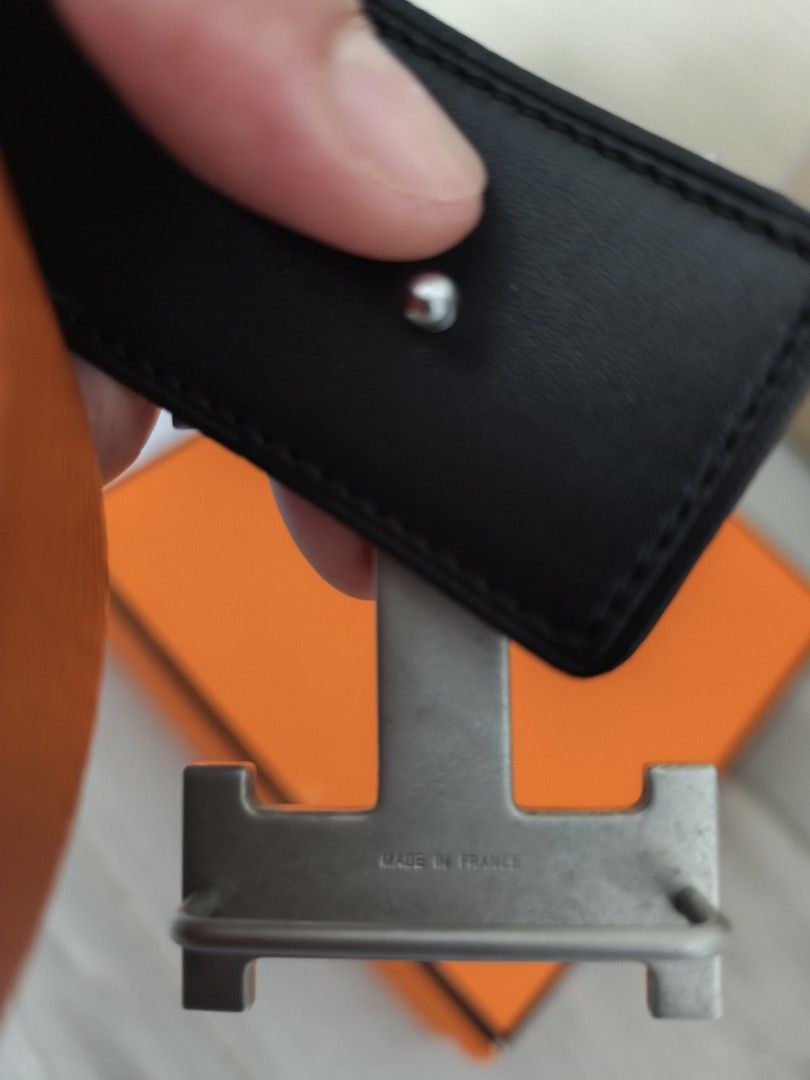 Hermes Belt Large Size （分類：飾物及配件）位於 Hong Kong。 由 ladyblack02 提交（商品編號 1456840897，圖片 2）。簡介： with Box。
