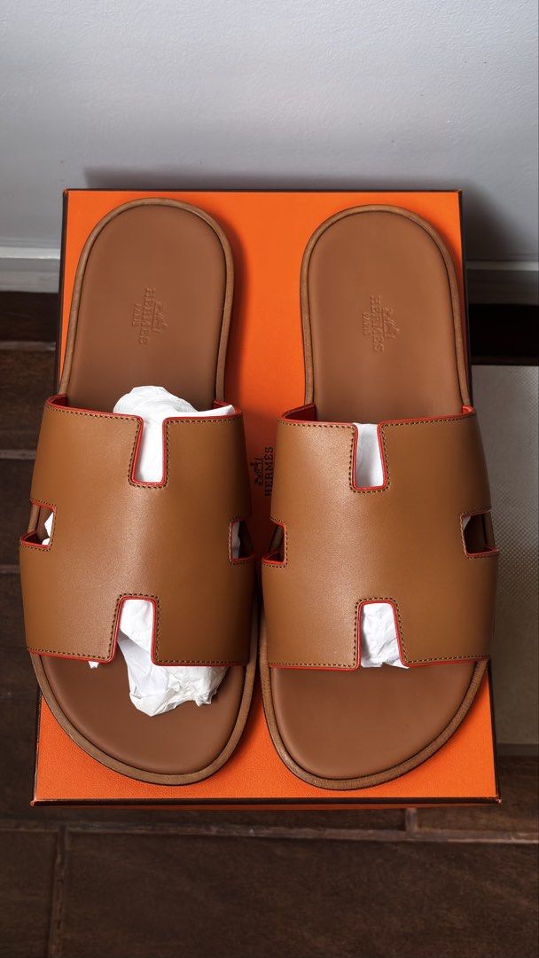 Hermes Izmir Sandal (Category: Slippers & Slides) located in San Juan City. Submitted by kto.00 (Listing ID 1456866445, Image 3). Description: Hermes Izmir Sandal Authentic and Brand New Men’s Size EU 43 / US 10 32.5k (negotiable upon pm) San Juan City / Greenhills area loc SF should be shouldered by buyer MOD: LBC / Lalamove / Greenhills meetup MOP: BDO or BPI Bank Transfer (preferred) / GCash pm for more details.