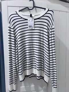 (Category: ) located in . Submitted by alwaneepreloved (Listing ID 1456932221, Image 1). Description: .