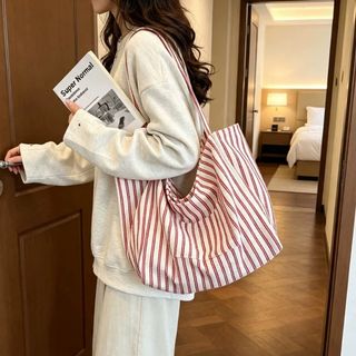 （分類：）位於 。 由 conniedai 提交（商品編號 1456806408，圖片 1）。簡介： 。
