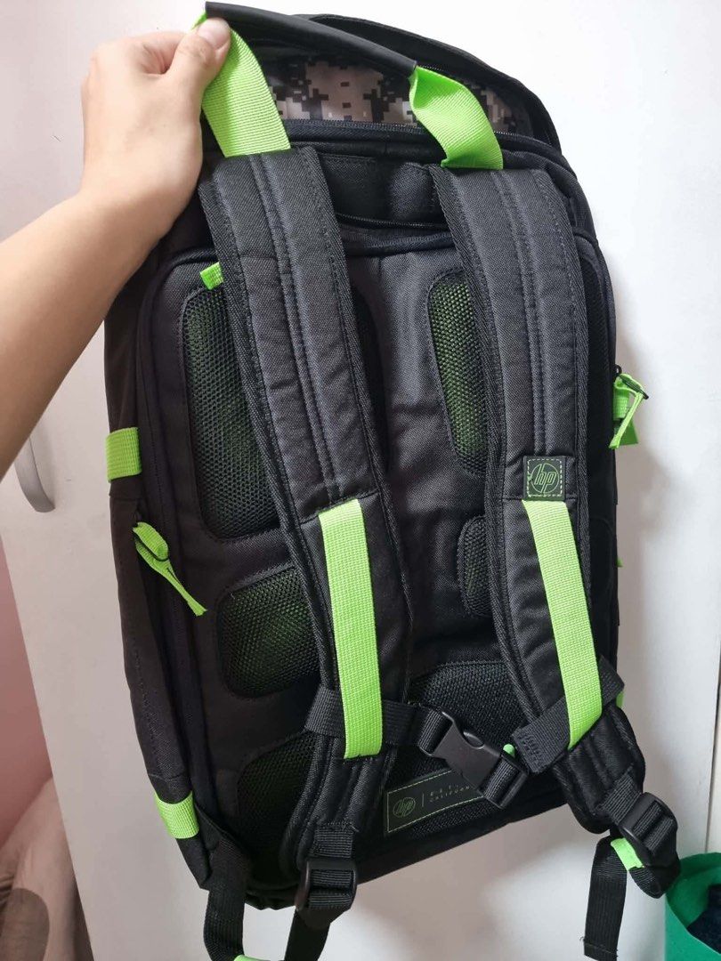 HP 15.6" Odyssey Laptop Backpack (Category: Backpacks) located in Manila. Submitted by goodfindstudio.ph (Listing ID 1456797434, Image 3). Description: Brand New with Tags (BNWT), features 3 main compartments, full back padding, and fits up to 15.6-inch laptops..