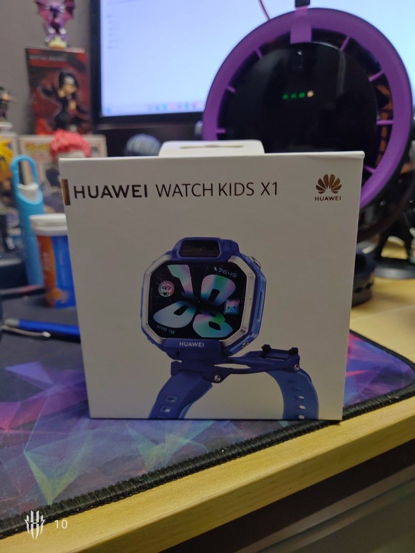Huawei Watch Kids X1 Smartwatch (Category: Wearables & Smart Watches) located in Manila. Submitted by jaymante (Listing ID 1456869230, Image 1). Description: - Huawei Watch Kids X1 smartwatch - Color: Blue - Designed for children - Features time and date display - Ideal for tracking your child's whereabouts - Comes in original packaging.