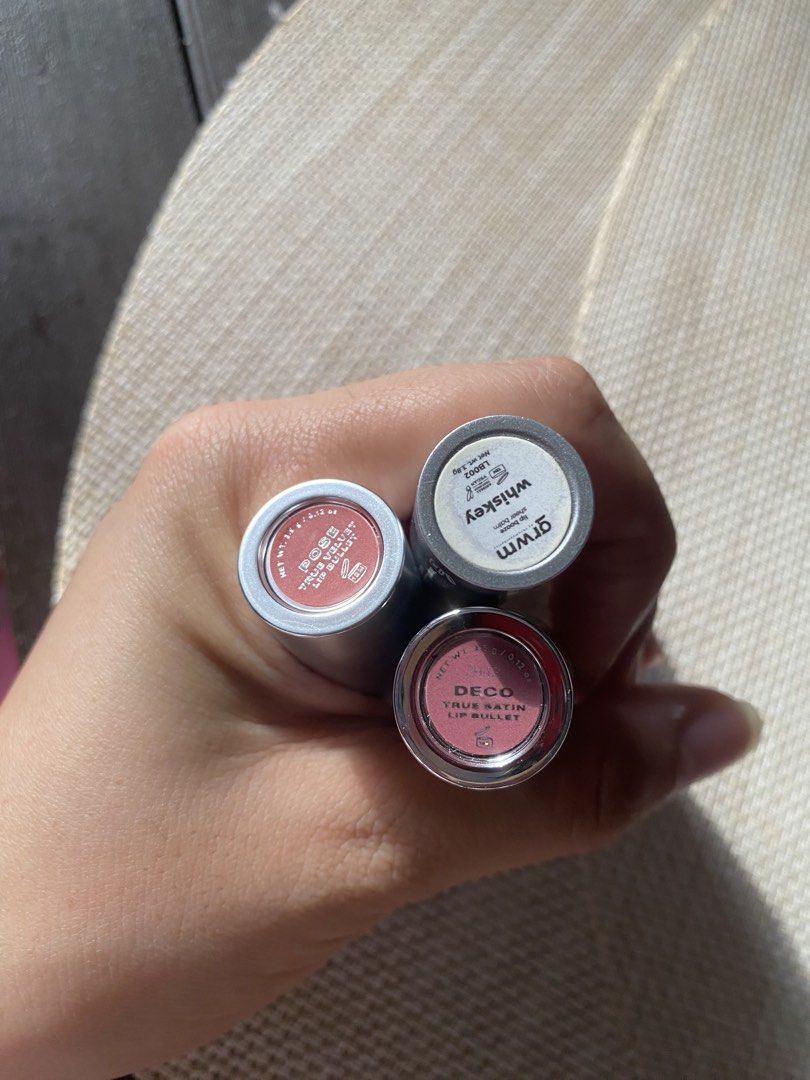 Issy Lip Bullet (Category: Makeup) located in Las Pinas. Submitted by declutteredna (Listing ID 1456862790, Image 2). Description: 100 each shade - barely used Gcash | lalamove & jnt .