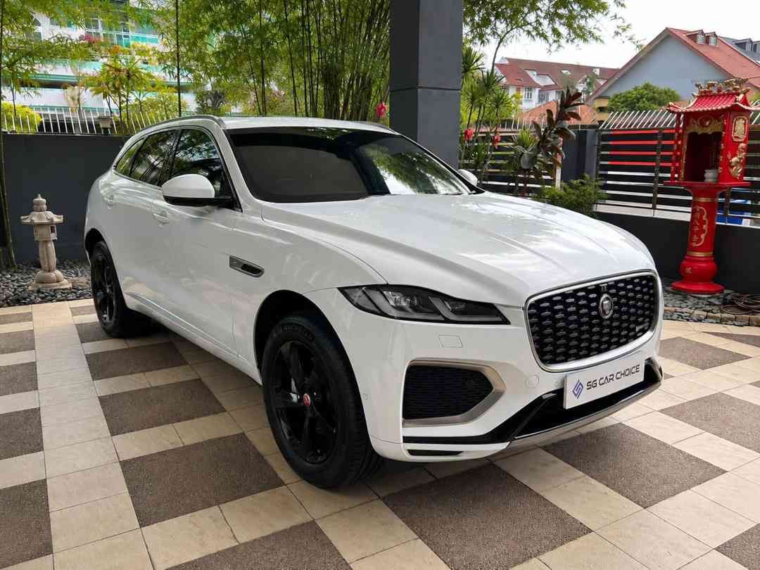 Jaguar F-PACE 2.0 R-Dynamic S (A) (Category: Used Cars) located in Singapore. Submitted by sgcarchoicewc (Listing ID 1456868841, Image 2). Description: Full agent maintained Sales Contact: Casper Lim tel:90687290 .