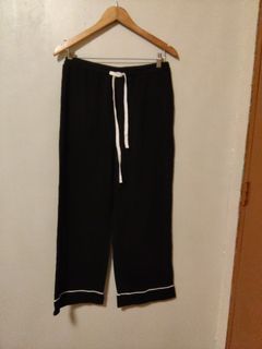 (Category: ) located in . Submitted by KanamiFinds (Listing ID 1456922001, Image 1). Description: .