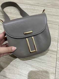 (Kategori: ) berada di . Dikirim oleh cincerelycin (ID iklan 1456923952, Gambar 1). Deskripsi: .