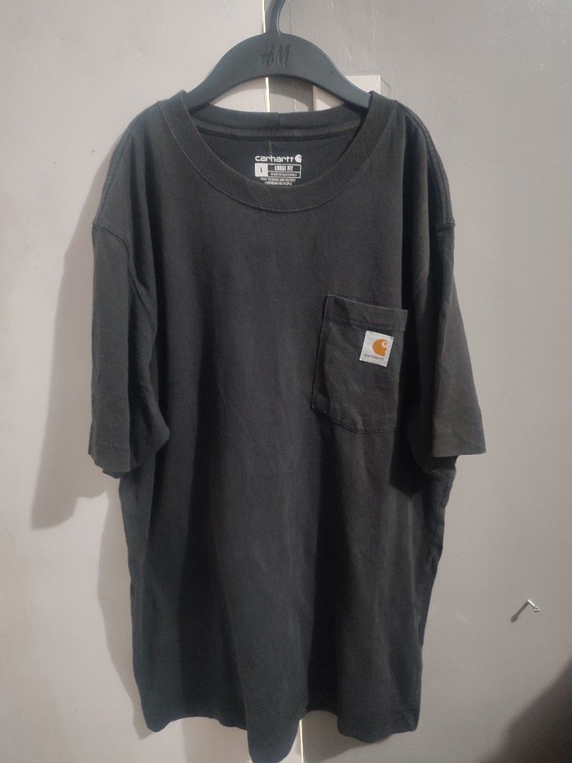K87 BLK Carhartt pocket tee (Category: Tshirts & Polo Shirts ) located in Bayabas. Submitted by triftniyoga (Listing ID 1456847627, Image 1). Description: -Small on tag (hard to find size).