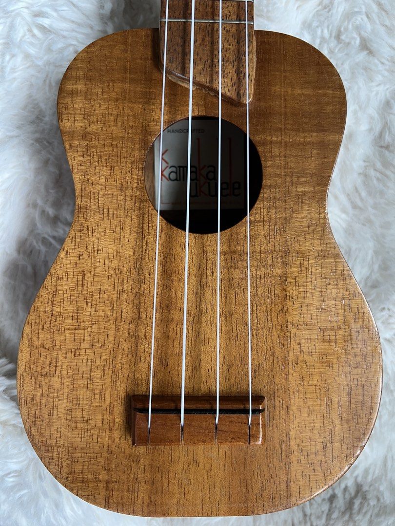 Kamaka Ukulele with Hard Case (Category: Musical Instruments) located in Dagupan City. Submitted by rick.cas (Listing ID 1456934956, Image 2). Description: Kamaka 1970’s HF-1 Koa Soprano Ukulele (White Label) Inclusions: - Hard case Info: - This is an all-solid koa soprano ukulele. - It’s a 1970’s HF-1 Soprano (White Label) - recently installed Aquila Nylgut strings. ₱20,000 Meetup at Dagupan City, Pangasinan - can do shipping via LBC.