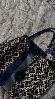 (Category: ) located in . Submitted by thenuttsss (Listing ID 1456837655, Image 1). Description: .