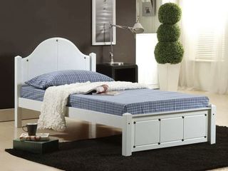 (Category: ) located in . Submitted by quefurnituretrading (Listing ID 1456907002, Image 1). Description: .
