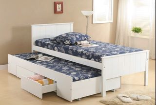 (Category: ) located in . Submitted by quefurnituretrading (Listing ID 1456891975, Image 1). Description: .