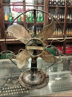 (Category: ) located in . Submitted by mus_vintage (Listing ID 1456850313, Image 1). Description: .