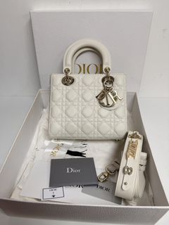 （分類：）位於 。 由 luxurybag_station 提交（商品編號 1456912939，圖片 1）。簡介： 。