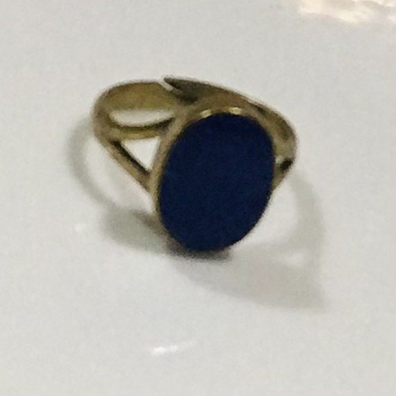 LAPIS LAZULI brass adjustable ring elegant unisex AK ACCESSORIES (Category: Rings) located in Muntinlupa City. Submitted by aria_wisebuys (Listing ID 1456823020, Image 1). Description: LAPIS LAZULI brass adjustable ring elegant unisex AK ACCESSORIES SEARCH TAGS: Vintage look, eclectic, tribal, collectors, nice gift, mother’s day, birthday, bridal, wedding • Cleopatra, royalty, Vermeer, Renaissance art pigments, stone of Mary, stone of success (go