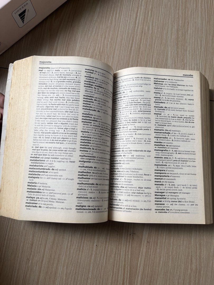 Larousse Concise Spanish English Dictionary (Category: Textbooks) located in Mandaluyong City. Submitted by bellavip (Listing ID 1456826750, Image 3). Description: - Larousse Concise Spanish Dictionary - 230,000 words, expressions, and translations - Encyclopedic references: geography, history, society - Verb conjugation tables included - Ideal for students and business professionals - Covers general and professional Spanish.