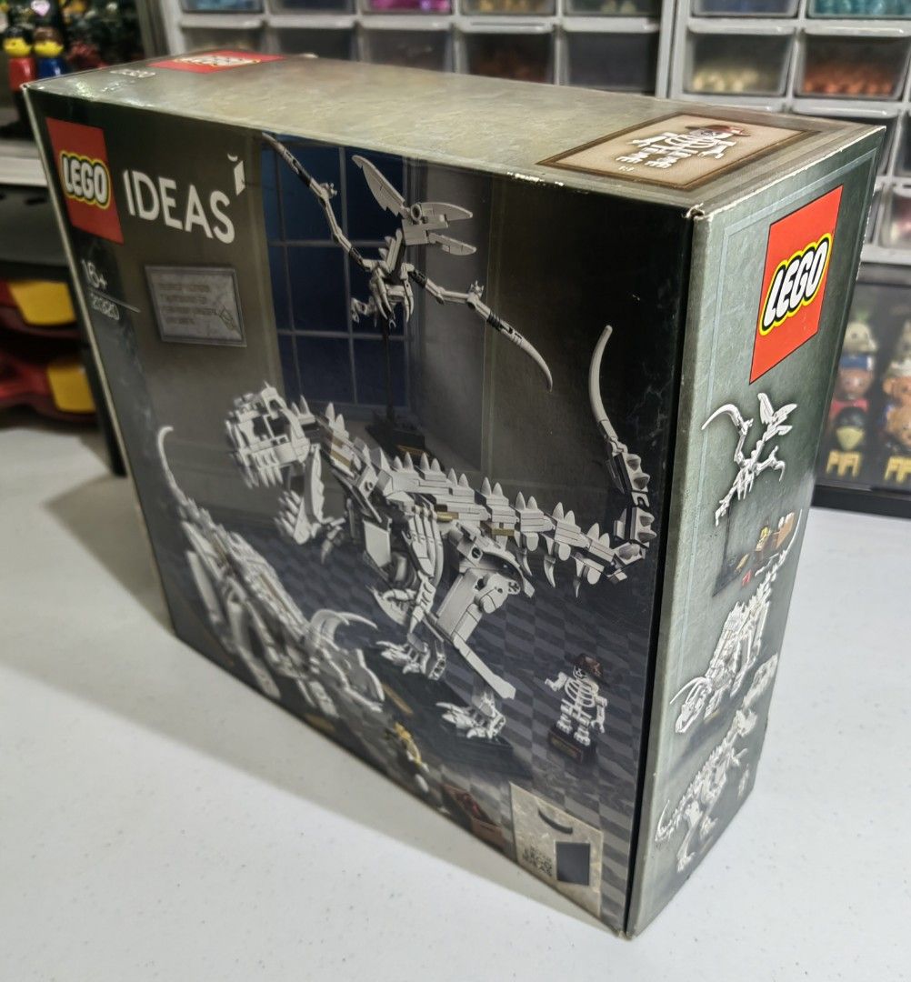 LEGO Ideas (21320) Dinosaur Fossils (Category: Lego & Building Sets) located in Pasig City. Submitted by bricksandbits.ph (Listing ID 1456790933, Image 3). Description: Brand new. Sealed. Box condition as is. Payment via Gcash or BPI. Shipping c/o buyer. Item is located in Pasig. PM for other inquiries.