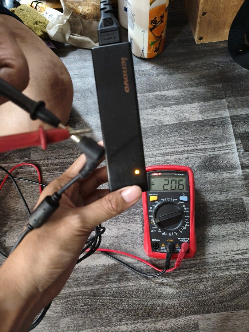 Original Lenovo Laptop Adapter Charger (Category: Chargers) located in Mandaluyong City. Submitted by aryan0027 (Listing ID 1456839975, Image 2). Description: - original Lenovo Laptop Charger - Model: PA-1650-56LC - Input: 100-240V~1.5A - Output: 20V 3.25A - Fully functional - Reason for selling: laptop is no longer working.