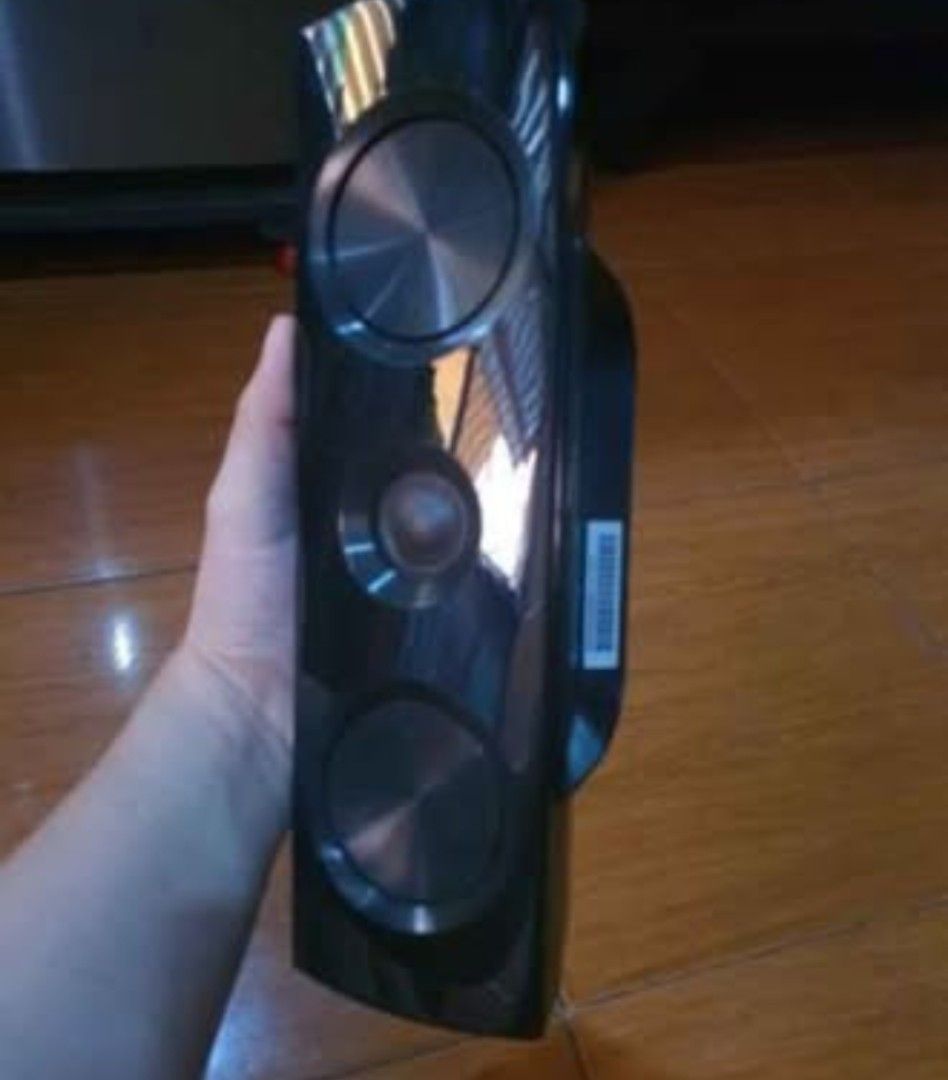 LG center Speaker (Category: Soundbars, Speakers & Amplifiers) located in Manila. Submitted by royalowl.cfe5f1 (Listing ID 1456905579, Image 3). Description: FOR SALE: 500 ONLY!! FIXED 🔥 LG, CENTER SPEAKER 🔥 👉 3 ohms 👉 167 watts ✔️ super kinis at good as new ✔️ no issue, goods condition 🧠 PASSIVE SPEAKER TO,need ng amplifier para magamit. RFS: DECLUTTER LOCATION: MALABON...