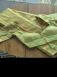 (Category: ) located in . Submitted by radicallypreloved (Listing ID 1456788406, Image 1). Description: .