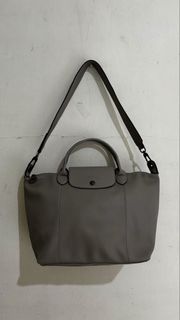 (Kategori: ) berada di . Dikirim oleh frouline (ID iklan 1456840221, Gambar 1). Deskripsi: .