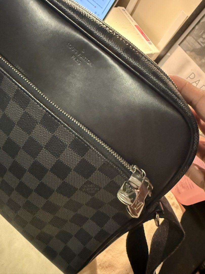 Louis Vuitton Damier Graphite Dayton Reporter (Category: Sling Bags) located in Mandaluyong City. Submitted by huntervip (Listing ID 1456800582, Image 3). Description: ✨ AUTHENTIC LOUIS VUITTON Damier Graphite DAYTON Reporter — ₱55,000 ✨ Selling my Authentic Louis Vuitton Dayton Bag in Rank A condition — exceptionally well-maintained and ready to wear. A beautiful LV piece for collectors or anyone looking for a timeless luxury bag. 🖤 👜 Authenti
