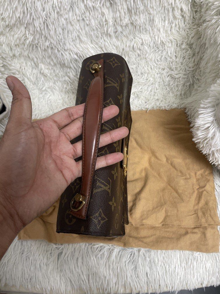 LOUIS VUITTON MONCEAU VINTAGE monogram bag (Category: Luxury Bags & Wallets) located in Manila. Submitted by luxemax_09 (Listing ID 1456931099, Image 3). Description: .