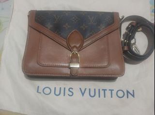 (Kategori: ) berada di . Dikirim oleh mayoshop (ID iklan 1456781305, Gambar 1). Deskripsi: .