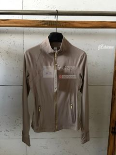 （分類：）位於 。 由 mia12138. 提交（商品編號 1456864797，圖片 1）。簡介： 。