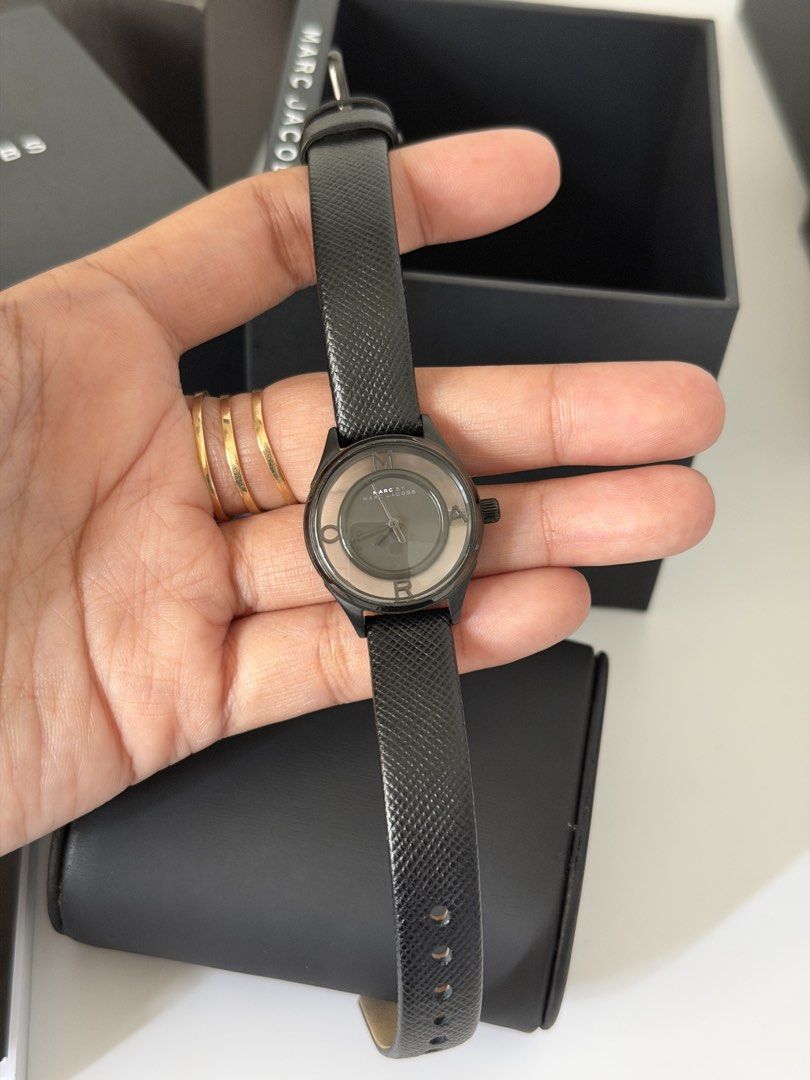 Marc Jacobs Black Mini Leather Strap Watch (Category: Women's Watches) located in Davao. Submitted by stellietas (Listing ID 1456817374, Image 3). Description: ✨Condition: excellent condition, no flaws. ✨With box, booklet. ✨Japan preloved ✨First to pay gets it. ✨💯 % original or money back 📍Davao City | Shipping nationwide via J&T DM to order or comment “MINE”🤍 #ladiesminiwatch #japanprelovedwatchph #BrandedPreloved #DavaoSeller #mjwatchph.