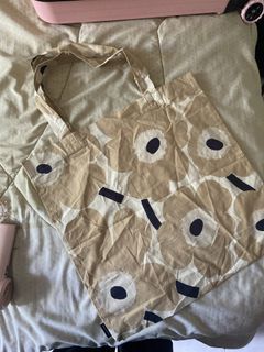 (Category: ) located in . Submitted by fatihahvv (Listing ID 1456819663, Image 1). Description: .