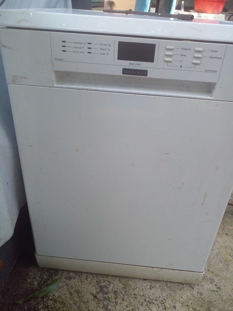 Maximus dishwashing machine for sale (Category: Dishwasher) located in Quezon City. Submitted by madelrivera (Listing ID 1456787011, Image 1). Description: MAXIMUS DISHWASHING MACHINE FOR SALE 6K LOCATION CARLOS EXTENSION SAN BARTOLOME NOVA QC.