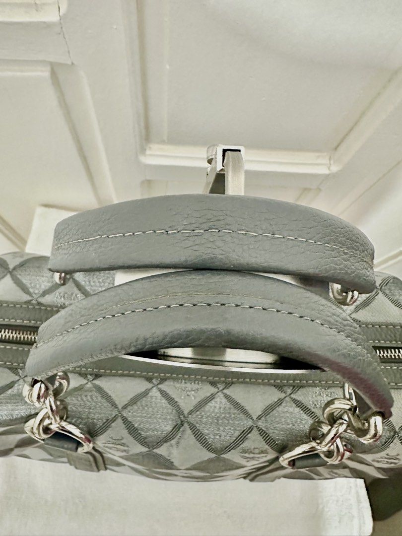 MCM BOSTON SATCHEL BAG - Authentic 👍🏻❤️🥰 (Category: Purses & Pouches) located in Marikina City. Submitted by rizza_35 (Listing ID 1456796494, Image 3). Description: 😍Vintage Silver Metallic Jacquard 😘Dark Gray leather trim 🥰 Chunky Chain Silver hardwares Condition : Very good .