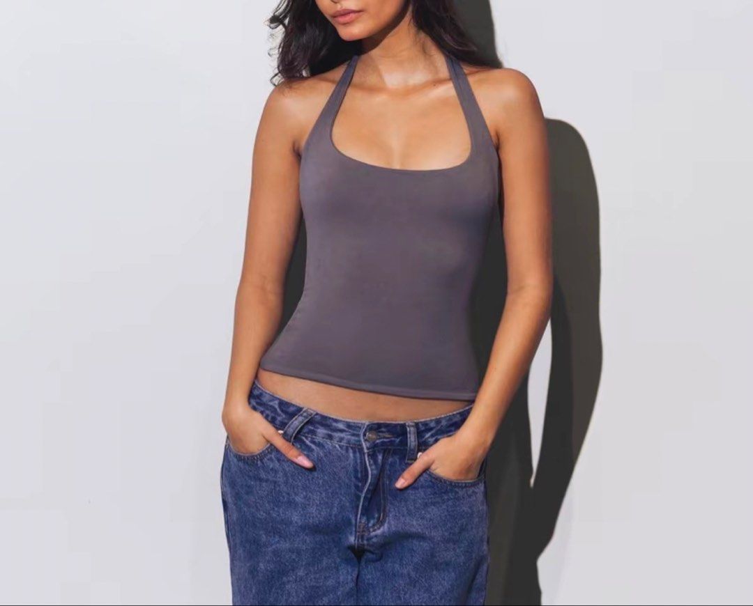 mera matilda halter top bundle (s on tag) (Category: Others Tops) located in Rizal. Submitted by _st4rgal (Listing ID 1456918887, Image 2). Description: mera matilda halter top ⭐️ - halter top - color maroon and dark gray - s on tag - worn once payment options: - gcash - bpi delivery: - lalamove (delivery fee will be shouldered by the buyer) - can do same day delivery.