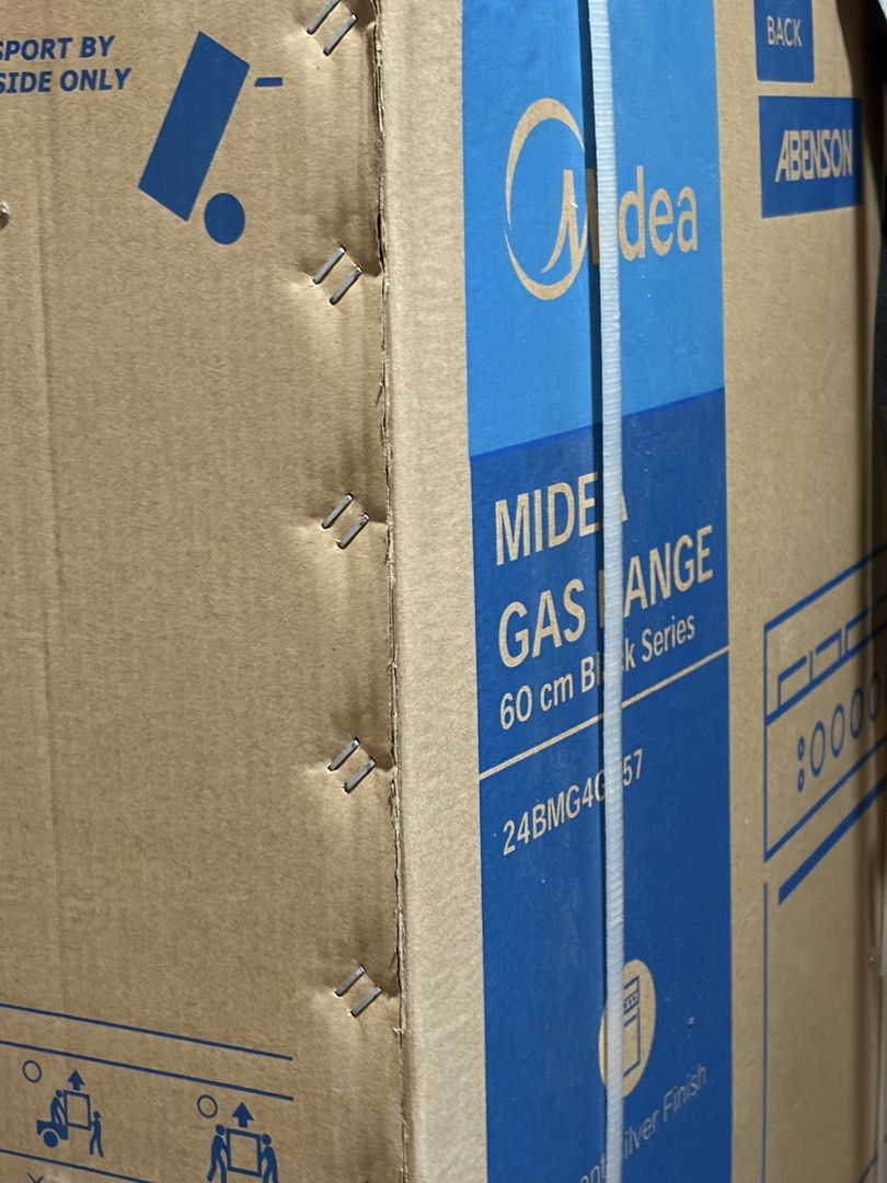 Midea Gas Range (Category: Other Kitchen Appliances) located in Muntinlupa City. Submitted by bettyboopx (Listing ID 1456806323, Image 2). Description: Never used. Kept in the box since I never had a chance to use it. Can be tested upon meetup. :) RFS: Just received it as a gift. but I have no use for it for now. With Warranty .