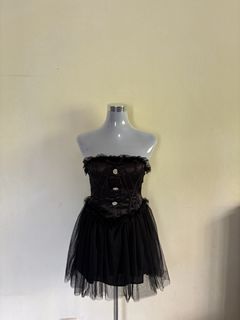 (Category: ) located in . Submitted by miawwclothes (Listing ID 1456924653, Image 1). Description: .