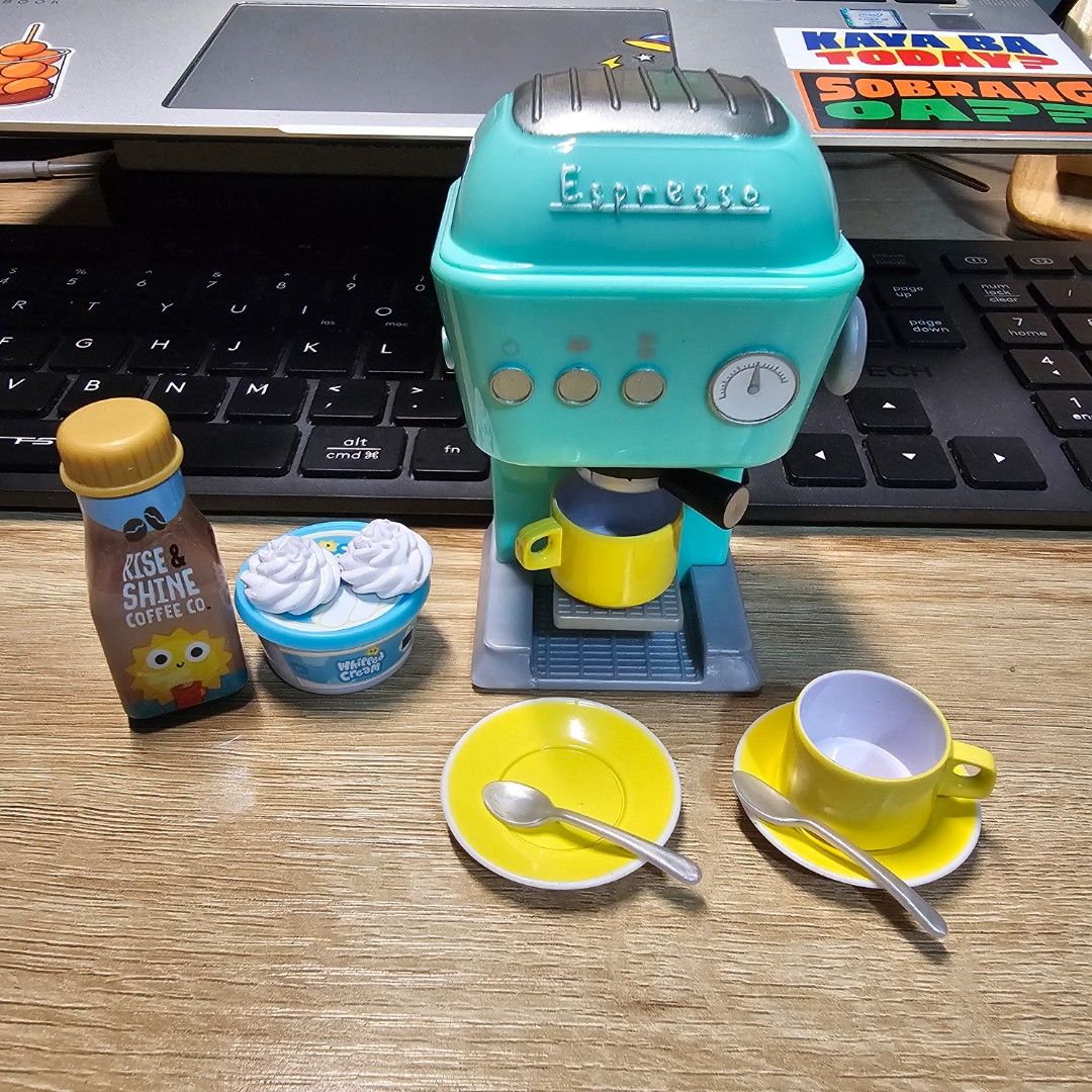 Miniverse Espresso Coffee Set (Category: Coffee & Tea Tableware) located in Rizal. Submitted by viviperera (Listing ID 1456900730, Image 1). Description: wysiwyg as is BN FIXED PRICE SF VIA JNT STARTS @ 75.
