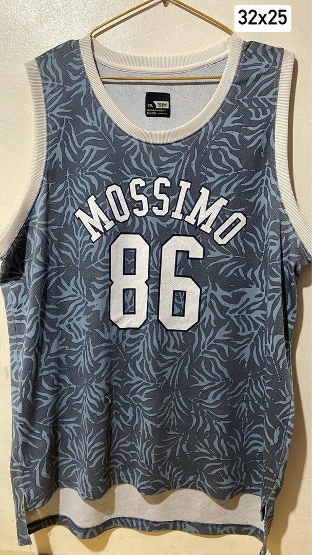 Mossimo '86 leaf-pattern athletic mesh jersey (Category: Activewear) located in Cebu City. Submitted by gemmarshall (Listing ID 1456935108, Image 1). Description: Mossimo ‘86 leaf-pattern athletic mesh jersey .