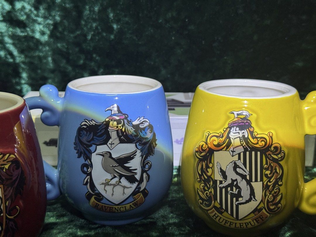 Mugs One Piece and Harry Potter (Category: Coffee & Tea Tableware) located in Antipolo. Submitted by ankulets21 (Listing ID 1456812371, Image 2). Description: 250 harry potter 800 one piece.
